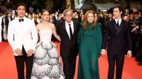 Natalie Portman, con un espectacular y vaporoso vestido blanco, y Julianne Moore, con un diseño verde muy original, deslumbraron este sábado en la alfombra roja del Festival de Cannes para la premier de “May December”, de Todd Haynes.