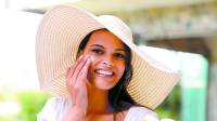 Para mantener una piel sana es importante evitar remedios caseros y la automedicación.¡Huya de procedimientos cosméticos en establecimientos no certificados!