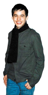 David Archuleta, admirado por los niños