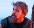 El Ulises de Matt Damon destaca por su astucia e inteligencia estratégica más que por la fuerza bruta, mostrando a un héroe conflictuado con su realidad y memoria.