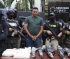 Harber Ulises Chávez Pérez, miembro de Los Coleman, fue capturado durante los allanamientos cuando intentaba huir en una lancha.