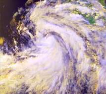 Cosme se aleja de México, pero provocará fuertes lluvias