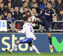 Zaragoza arranca un punto a un Real Madrid que reaccionó tarde