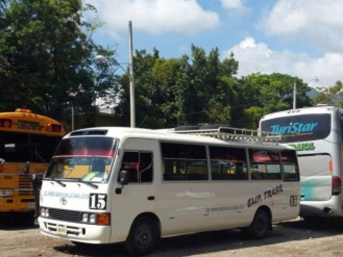 Advierten sanciones si le suben pasaje al bus en Tegucigalpa