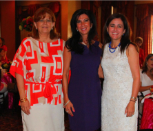 Lo mejor a la feliz enamorada