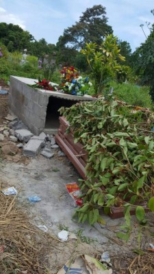 Saquean ataúd de hondureño sepultado ayer en Jutiapa