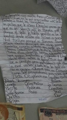 Capturan a tres supuestos pandilleros con notas extorsivas