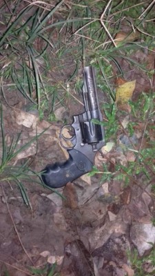 Capturan a una jovencita acusada de matar a otra mujer después de salir de una fiesta