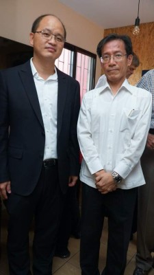 Reunión del Cuerpo Consular Sampedrano