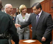 El veredicto a favor de Zimmerman reabre debate racial y multiplica las protestas en EUA