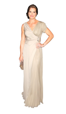 Entregan los 'Oscar” de la moda a diseñadores