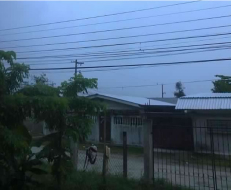 Fuerte lluvia cae sobre toda la zona norte y oriente de Honduras