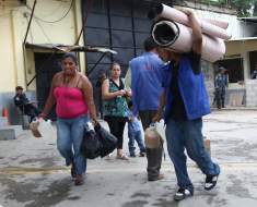 Reos: 'Si nuevo penal es de furgones, solo muertos nos trasladan”