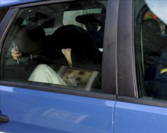 Mujer guardaba dos cadáveres de bebés en un congelador