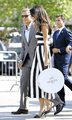 Óscar de la Renta diseñó el vestido de novia de la esposa de George Clooney