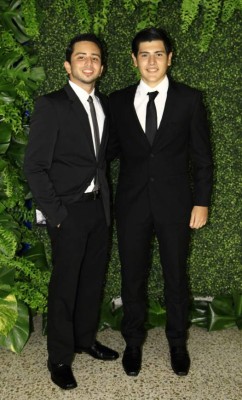 Alumnos de la EIS celebran misa de acción de gracias