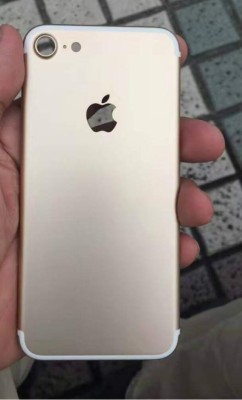 Foto filtrada confirma aspecto de supuesto iPhone 7