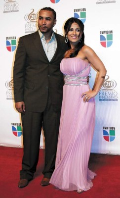 Don Omar y Jackie Guerrido está listos para dar el sí