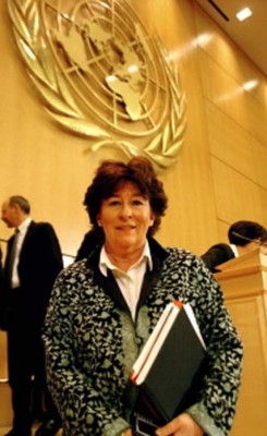 Alta comisionada Louise Arbour se retira del Consejo de DDHH de la ONU
