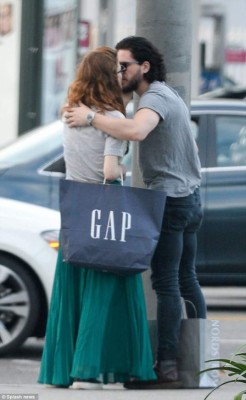 Se comprueba romance de actores de 'Juego de Tronos'