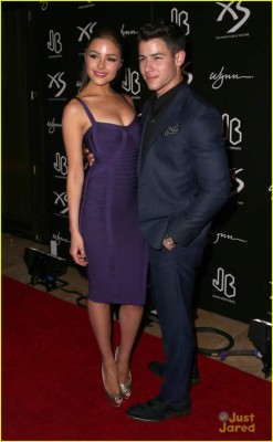 Miss Universo Olivia Culpo empeña la corona