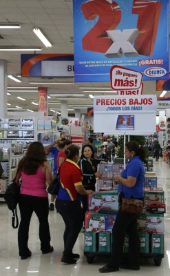 Tiendas ofrecen sus mejores descuentos por ‘Black Week’