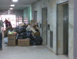 Enfermos reemplazan a aseadores en hospital Rivas de San Pedro Sula