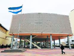 Interventora seguiría al frente de la Fiscalía