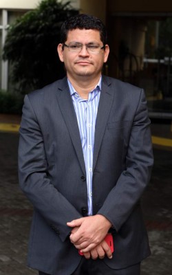 Entre hoy y mañana desalojan la Unah-vs