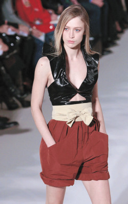 París, invadida por la moda y Glamur