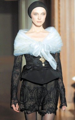 Aclamado, pero en bancarrota