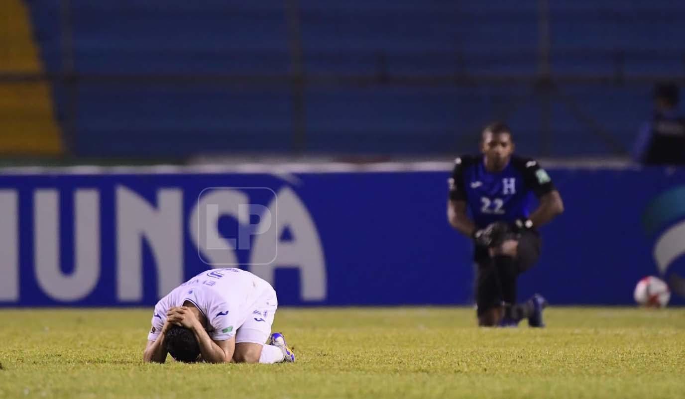 Tras el pitazo final, la decepción era evidente en la selección de Honduras.