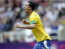 Honduras asustó a Brasil y dice adiós con la frente en alto