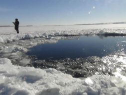 Video del meteorito cuando cae en Rusia y deja 1,100 heridos