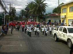 Marcha del Día del Trabajo fue politizada por zelayistas