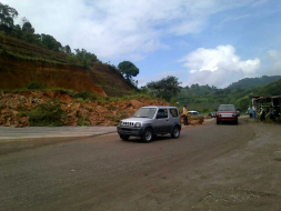 Derrumbe provoca caos en carretera Panamericana