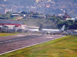 Video revela por qué deportados de EUA no llegarán a Toncontín