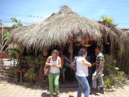 Lempira celebra el mes de la Identidad Nacional