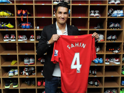 Real Madrid cede al turco Nuri Sahin al Liverpool