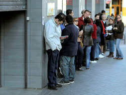 Embajador de Honduras en España pide a compatriotas no viajar a ese país