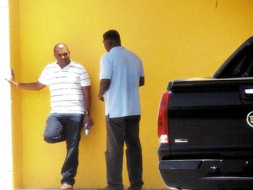 Carlos Lobo interpone recurso de inconstitucionalidad contra ley de extradición