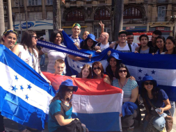 Hondureños comparten con el Papa Francisco en Brasil