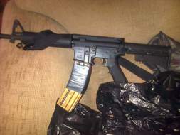 En 7 allanamientos simultáneos antidroga capturan a 6 personas