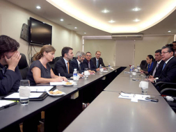 TSE y misión de la UE se reúnen para tratar observación electoral en Honduras