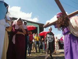 'Los hondureños viven en permanente Viernes Santo”