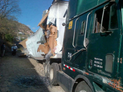 Rastra causa múltiple colisión en carretera al sur de Honduras