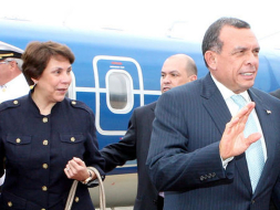 Presidente de Honduras viaja Uruguay para participar en cumbre del Mercosur