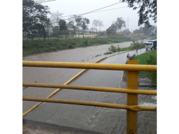 Alerta amarilla en Cortés y calles intransitables por lluvias