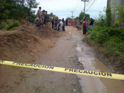 Dos obreros mueren soterrados en Choloma, Honduras