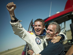 Felix Baumgartner superó la velocidad del sonido